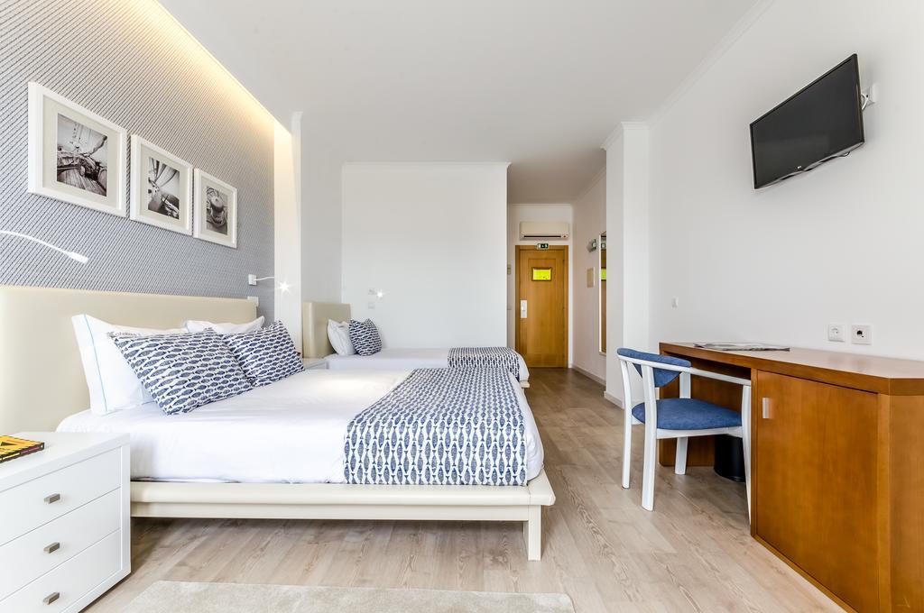 Ossiano'S Bed and Breakfast Peniche Eksteriør billede